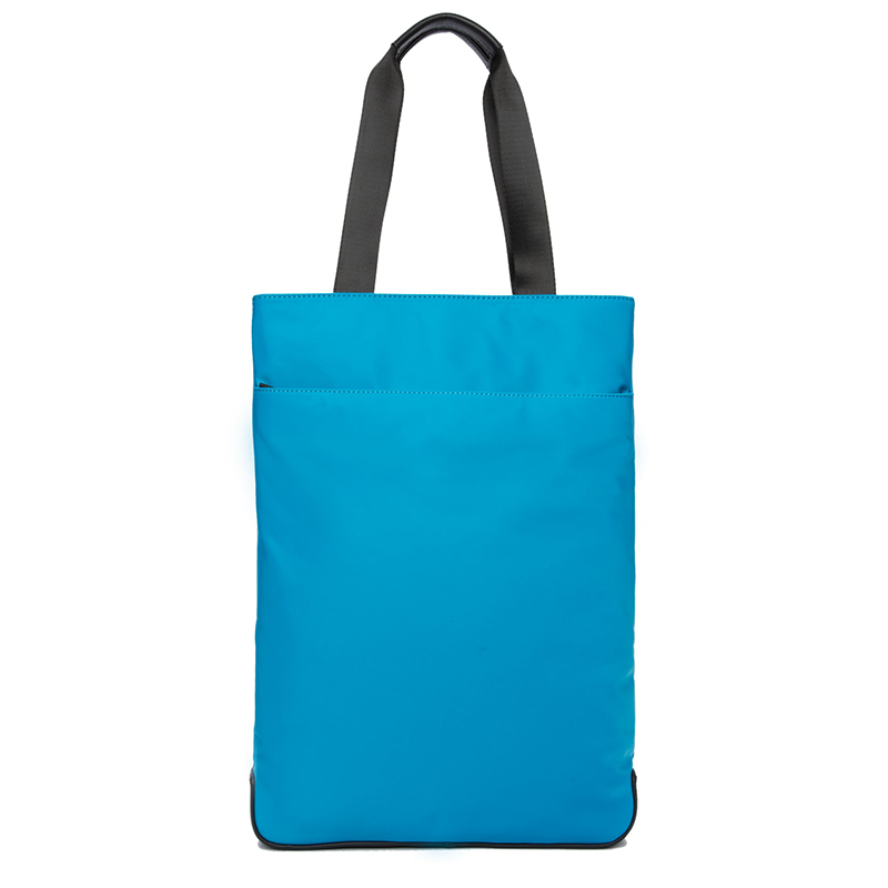 An aqua tote bag from designer Bain